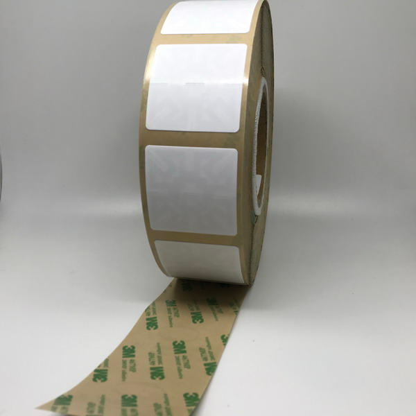 Etichette HF per parabrezza